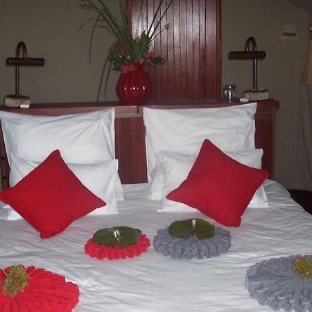 Nkasa Lupala Tented Lodge Sangwali Bagian luar foto